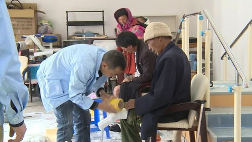 縣殘聯(lián)開展貧困殘疾人福彩公益金義肢助殘活動，假肢助殘器材顯關(guān)愛