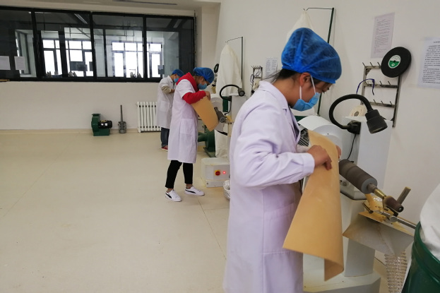 我校假肢矯形實訓中心建成并投入使用