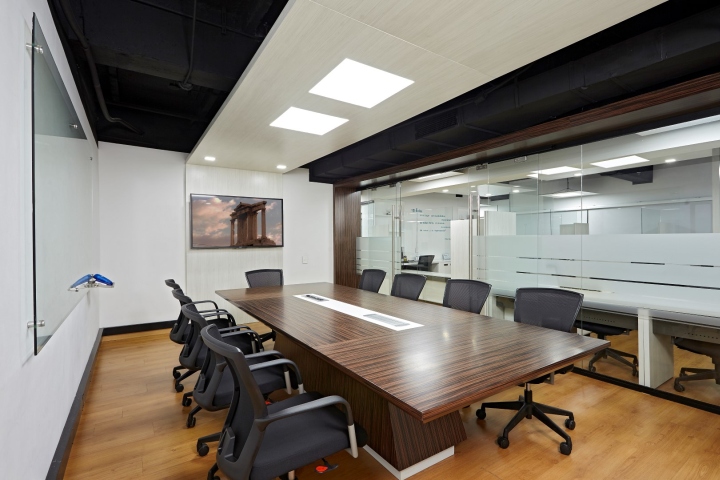 服務(wù)范圍：上海廠(chǎng)房裝修、上海辦公室裝修、上海食品廠(chǎng)裝修、上海鋼結(jié)構(gòu)搭建、上海凈化廠(chǎng)房車(chē)間等裝修服務(wù)